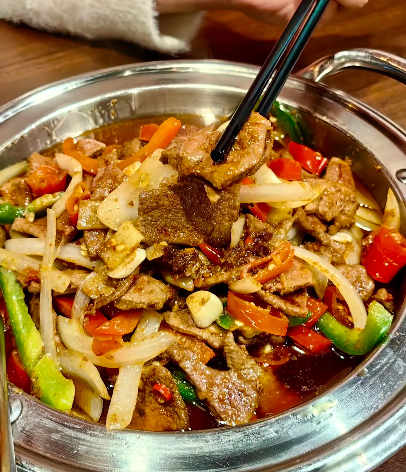 Image of meal deal [Three Woks] Best-Selling Sauerkraut Fish Deluxe Set for 4