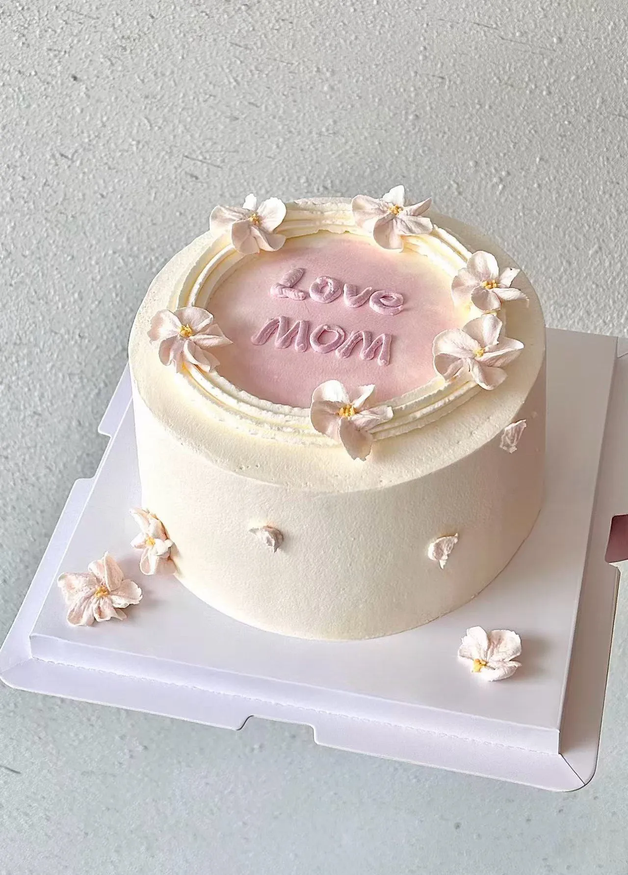 Image of meal deal [M.E Concept Cakes] Special Mother’s Day Cake