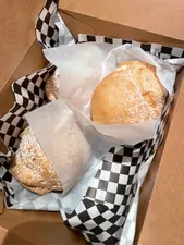 Review photo uploaded by wezzyo at Sweet Puffin