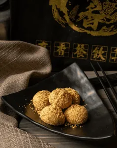 Sweet Memory - Dessert restaurant in Richmond – fine dining dishes, interior photos, and ambiance.