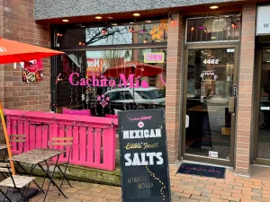 Cachito Mio Vancouver - Mexican restaurant in Vancouver – fine dining dishes, interior photos, and ambiance.