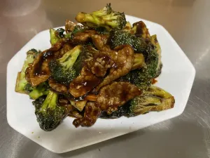 Grand Chinese Restaurant - Chinese restaurant in Burnaby – fine dining dishes, interior photos, and ambiance.