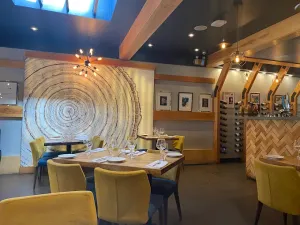 Swad Indian Kitchen - Indian restaurant in Vancouver – fine dining dishes, interior photos, and ambiance.