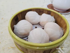 Grand Crystal Restaurant - Chinese restaurant in Burnaby – fine dining dishes, interior photos, and ambiance.