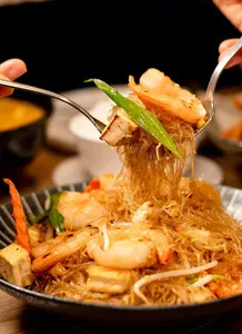 Pad Woon Sen at Sawasdee