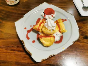 Kiku Sushi Downtown - Japanese & Sushi restaurant in Downtown Vancouver – fine dining dishes, interior photos, and ambiance.