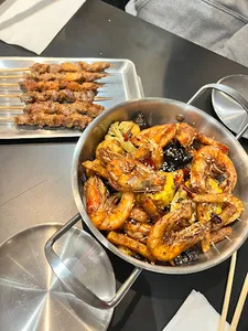 Day Plus Beijing Kitchen - Chinese restaurant – fine dining dishes, interior photos, and ambiance.