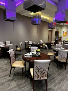 Ming Yan Seafood Restaurant - Dim Sum restaurant – fine dining dishes, interior photos, and ambiance.
