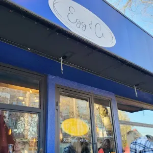 Egg & Co. - Brunch restaurant in Vancouver – fine dining dishes, interior photos, and ambiance.