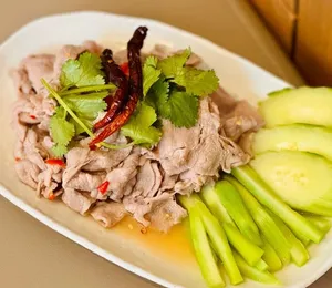 Zab Bite - Thai E-Sarn Cuisine - Thai restaurant in Vancouver – fine dining dishes, interior photos, and ambiance.