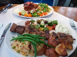 Vassilis souvlaki greek taverna - European restaurant in Burnaby – fine dining dishes, interior photos, and ambiance.