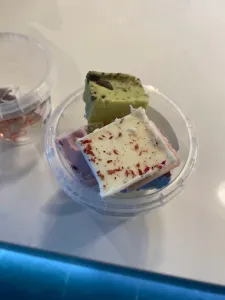 Pot O‘Yogurt - Dessert restaurant in Richmond – fine dining dishes, interior photos, and ambiance.