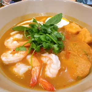 Captain Thai Noodle House - Thai restaurant in Burnaby – fine dining dishes, interior photos, and ambiance.