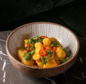 Heritage Restaurant & Bar - Global restaurant in Richmond – fine dining dishes, interior photos, and ambiance.