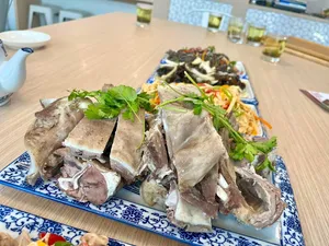 Quds Halal Noodle House - Chinese restaurant in Richmond – fine dining dishes, interior photos, and ambiance.