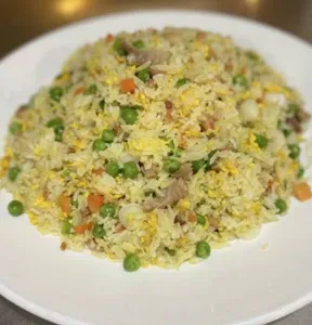 Grand Chinese Restaurant - Chinese restaurant in Burnaby – fine dining dishes, interior photos, and ambiance.