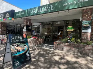 VanLove sushi & more - Japanese & Sushi restaurant in Downtown Vancouver – fine dining dishes, interior photos, and ambiance.