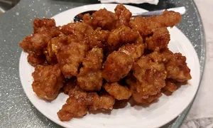 Happy Day Cafe Richmond - Taiwanese & HK Cafe restaurant in Richmond – fine dining dishes, interior photos, and ambiance.