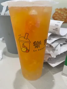 Le Sweet Tea - Bubble Tea restaurant in Richmond – fine dining dishes, interior photos, and ambiance.