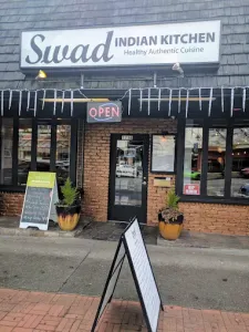 Swad Indian Kitchen - Indian restaurant in Vancouver – fine dining dishes, interior photos, and ambiance.