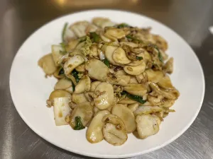 Grand Chinese Restaurant - Chinese restaurant in Burnaby – fine dining dishes, interior photos, and ambiance.