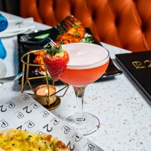 P2P indian restaurant Yaletown - Indian restaurant in Downtown Vancouver – fine dining dishes, interior photos, and ambiance.