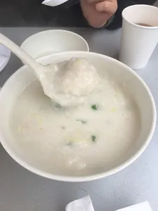 Neptune Wonton Noodle YVR Outlet - Taiwanese & HK Cafe restaurant – fine dining dishes, interior photos, and ambiance.