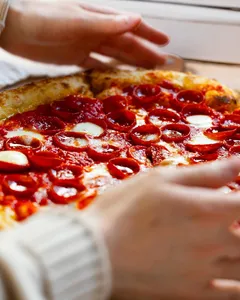 La Ruota West Broadway - Pizza restaurant in Vancouver – fine dining dishes, interior photos, and ambiance.