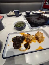 Review photo uploaded by Mhon at Liuyishou Hotpot Richmond