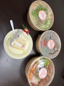 PokeAye - restaurant in Richmond – fine dining dishes, interior photos, and ambiance.