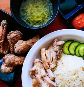 Shiok Canteen - Singaporean restaurant in New Westminster – fine dining dishes, interior photos, and ambiance.