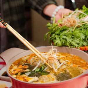 Crab Hot Lau Granville - Vietnamese restaurant in Vancouver – fine dining dishes, interior photos, and ambiance.