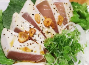 Shizenya - Japanese & Sushi restaurant in Downtown Vancouver – fine dining dishes, interior photos, and ambiance.