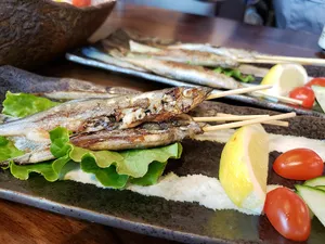 Kiku Sushi Downtown - Japanese & Sushi restaurant in Downtown Vancouver – fine dining dishes, interior photos, and ambiance.