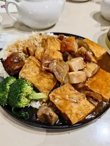 Neptune Noodle Bar Metrotown - Taiwanese & HK Cafe restaurant in Burnaby – fine dining dishes, interior photos, and ambiance.