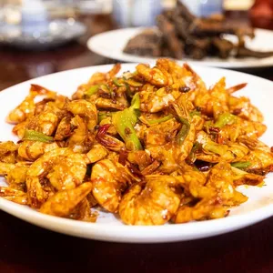 Z&W Shanghai Kitchen - Chinese restaurant in Vancouver – fine dining dishes, interior photos, and ambiance.