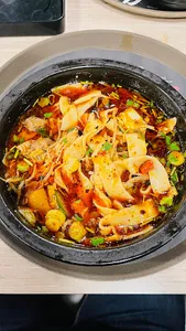 Xiang Yuan Qiao Yunnan Cross Bridge Rice Noodle Coquitlam - Chinese restaurant in Coquitlam – fine dining dishes, interior photos, and ambiance.