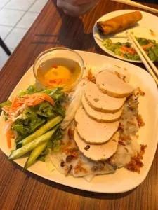 LienHiep Restaurant - Vietnamese restaurant in Vancouver – fine dining dishes, interior photos, and ambiance.