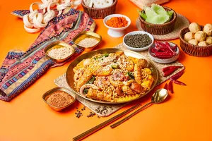 Super Thai Hot Pot - Hot Pot restaurant in Vancouver – fine dining dishes, interior photos, and ambiance.