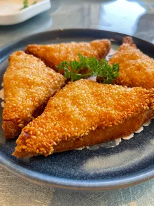 Lanxuan Restaurant - Dim Sum restaurant in Richmond – fine dining dishes, interior photos, and ambiance.