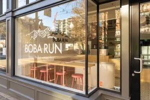 Boba Run - Drinks & Bubble Tea restaurant in Downtown Vancouver – fine dining dishes, interior photos, and ambiance.