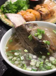 Crab Hot Lau UBC - Vietnamese restaurant in Vancouver – fine dining dishes, interior photos, and ambiance.