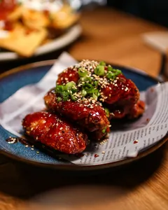 Taylight Local Craft Beer & Kitchen - Brewery & Pubs restaurant in Downtown Vancouver – fine dining dishes, interior photos, and ambiance.