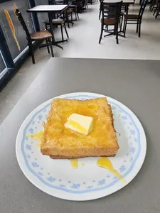 Wasan Cafe - Taiwanese & HK Cafe restaurant in Richmond – fine dining dishes, interior photos, and ambiance.