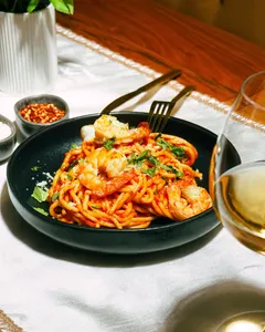 La Ruota West Broadway - Pizza restaurant in Vancouver – fine dining dishes, interior photos, and ambiance.