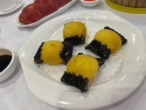 Chef Tony Seafood Restaurant - Dim Sum restaurant in Richmond – fine dining dishes, interior photos, and ambiance.