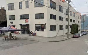 Railtown Cafe Railway St - North American restaurant in Downtown Vancouver – fine dining dishes, interior photos, and ambiance.