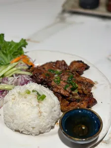 Moc Vietnamese Kitchen & Bar - Vietnamese restaurant in Vancouver – fine dining dishes, interior photos, and ambiance.