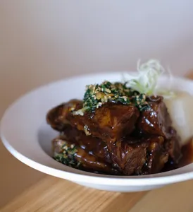 Niwa Restaurant - Global restaurant in Vancouver – fine dining dishes, interior photos, and ambiance.