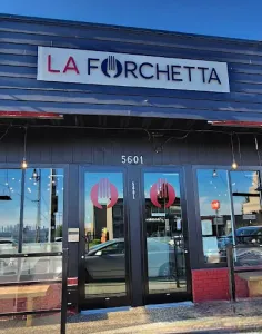La Forchetta - Italian restaurant in Burnaby – fine dining dishes, interior photos, and ambiance.